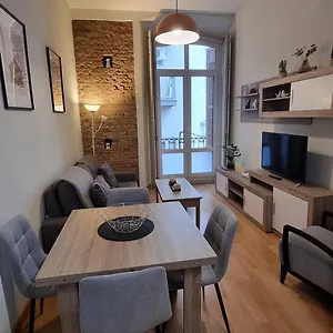  Appartamento Rosa 2 Bedrooms In Center Spagna